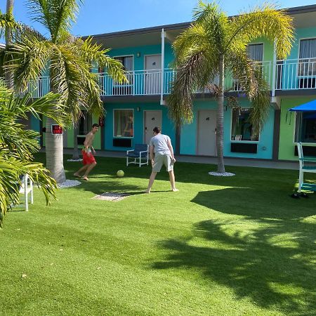 Tropical Inn & Suites, Downtown Clearwater Eksteriør billede