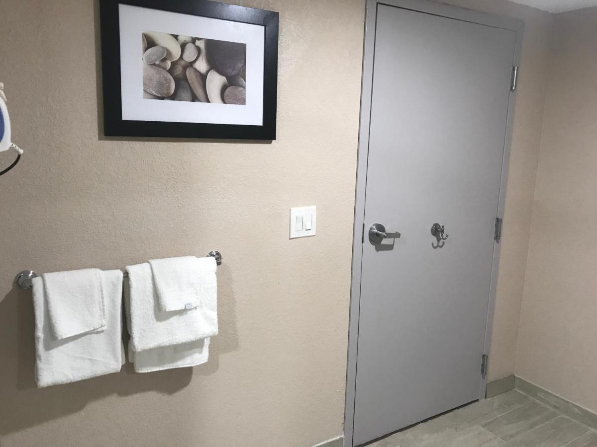 Tropical Inn & Suites, Downtown Clearwater Eksteriør billede