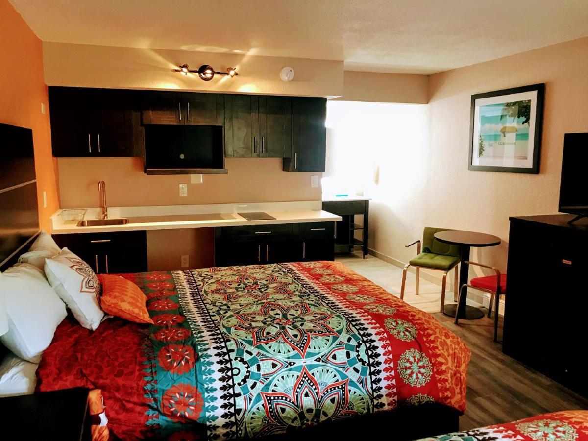 Tropical Inn & Suites, Downtown Clearwater Eksteriør billede