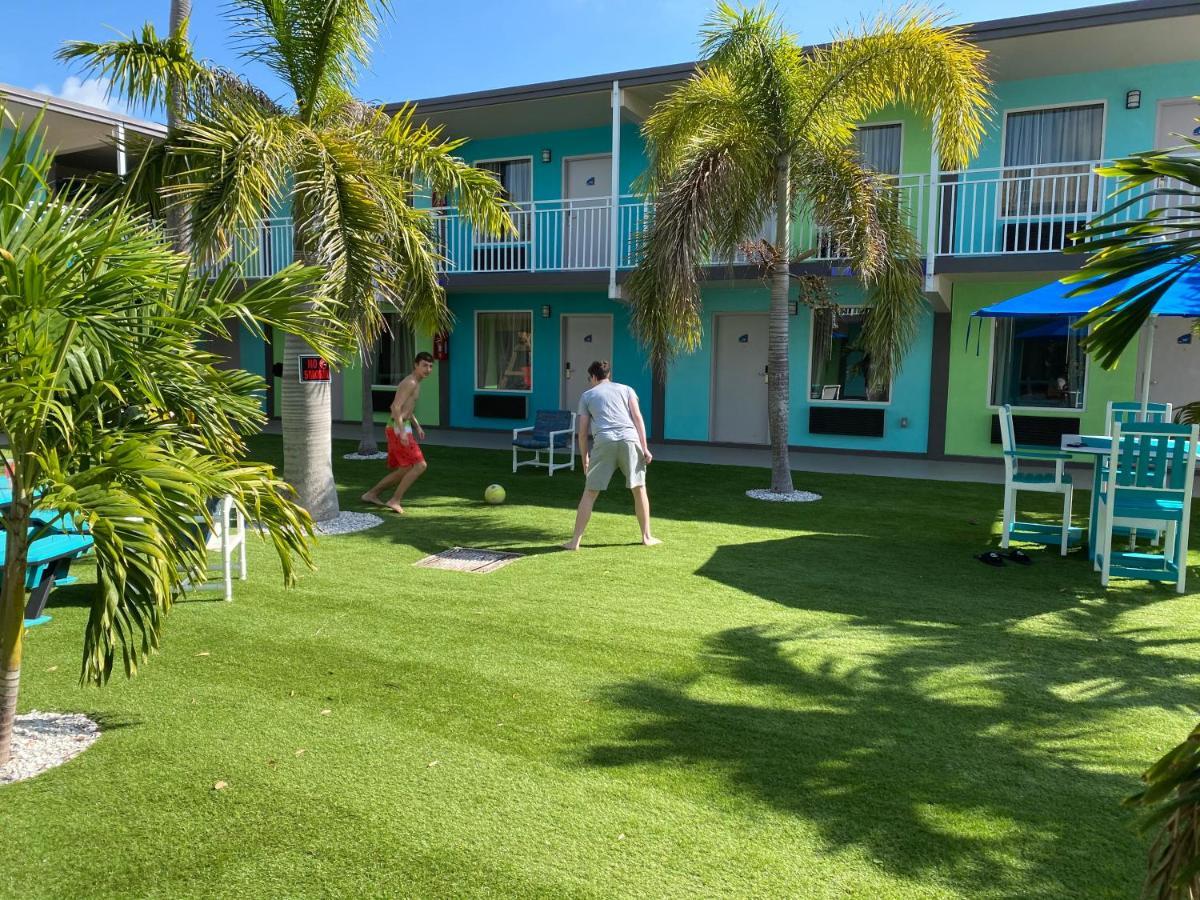 Tropical Inn & Suites, Downtown Clearwater Eksteriør billede